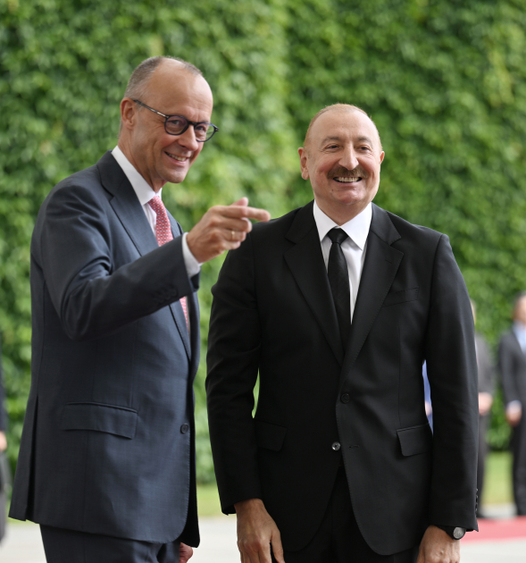 İlham Əliyev və Fridrix Merz mətbuata bəyanatlarla çıxış edib (YENİLƏNİB)