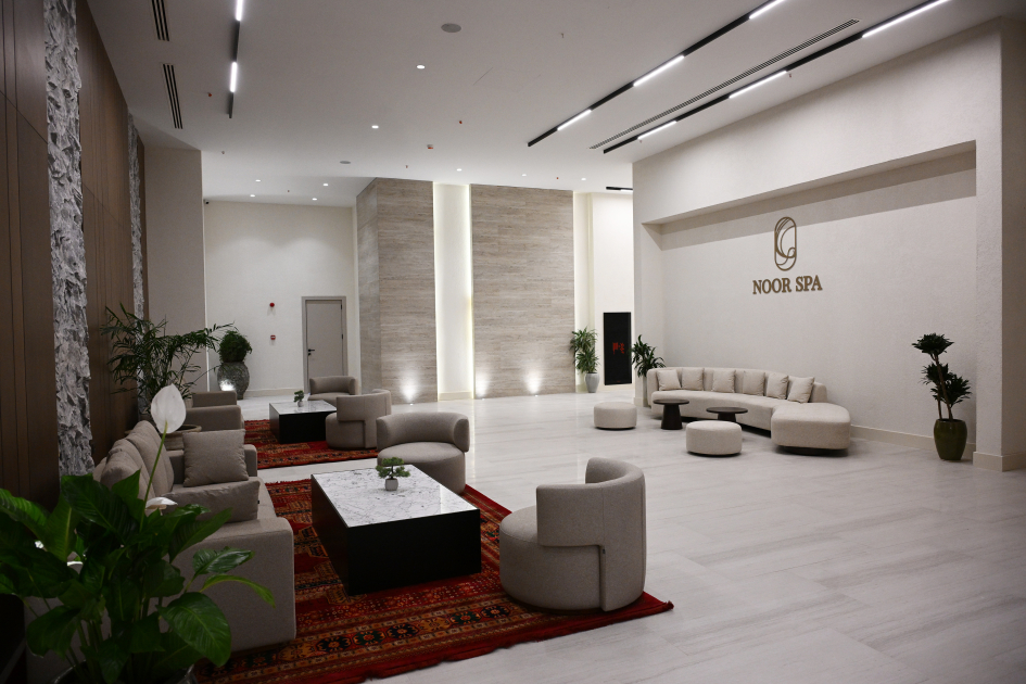 Yeni hoteldə 45 nəfərə iş veriləcək (FOTO)