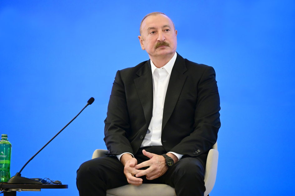 İlham Əliyev IV Şuşa Qlobal Media Forumunun açılışında iştirak etdi (YENİLƏNİB)