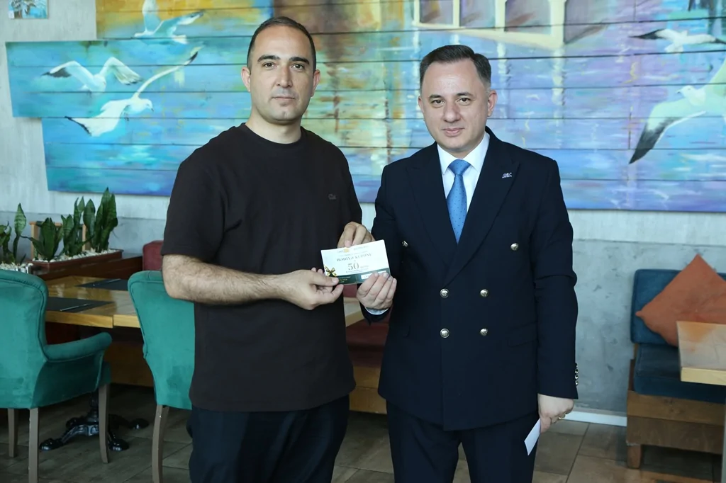 AQC Milli Mətbuat Günündə media nümayəndələri ilə görüş keçirdi (FOTO)