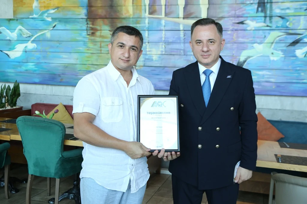 AQC Milli Mətbuat Günündə media nümayəndələri ilə görüş keçirdi (FOTO)