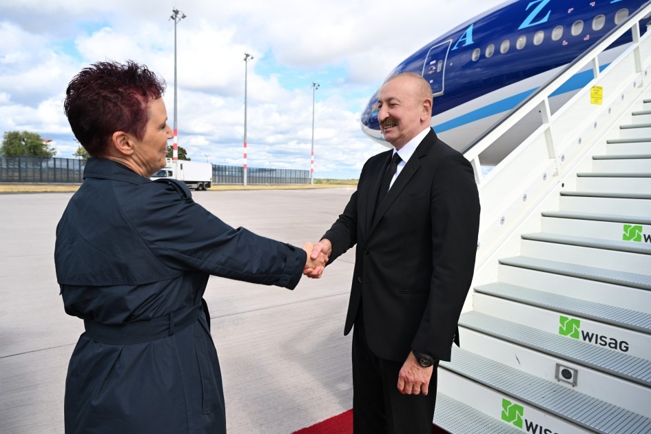 İlham Əliyev Almaniyaya rəsmi səfərdədir (FOTOLAR)