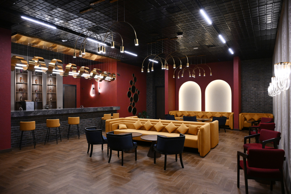 Yeni hoteldə 45 nəfərə iş veriləcək (FOTO)
