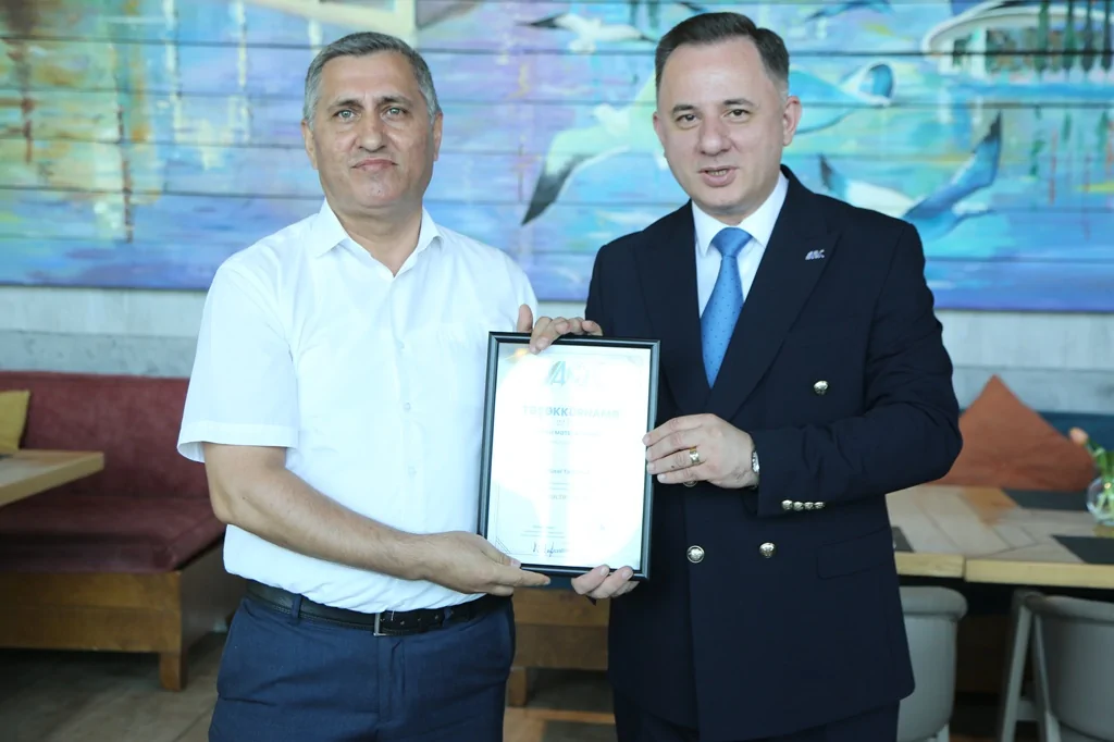 AQC Milli Mətbuat Günündə media nümayəndələri ilə görüş keçirdi (FOTO)