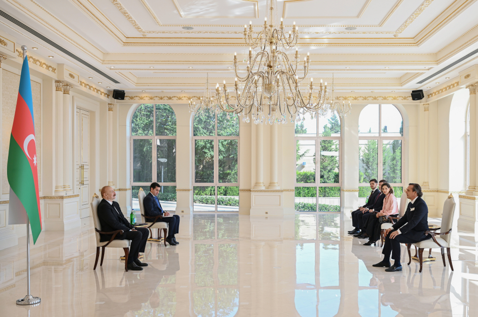 Prezident yeni səfirlərin etimadnaməsini qəbul etdi (YENİLƏNİB)