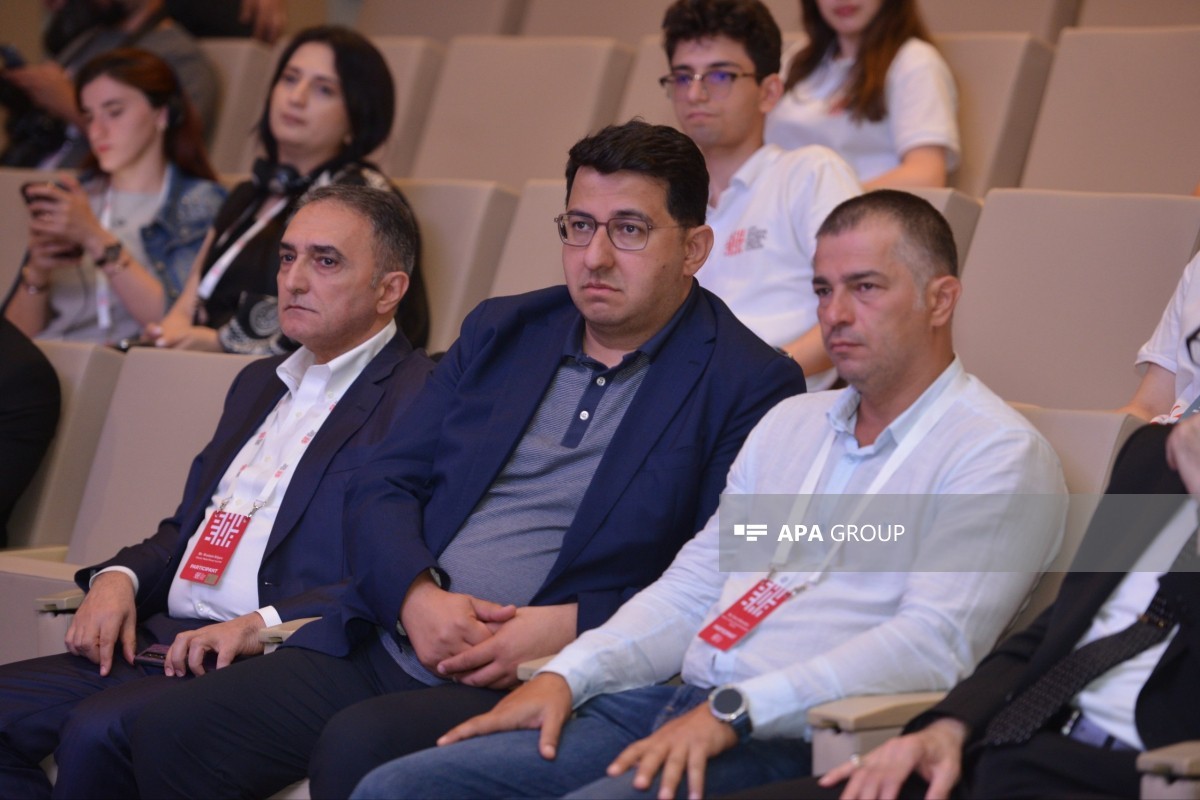 Şuşa Qlobal Media Forumunda süni intellektin media sahəsinə təsiri müzakirə olundu (FOTO)