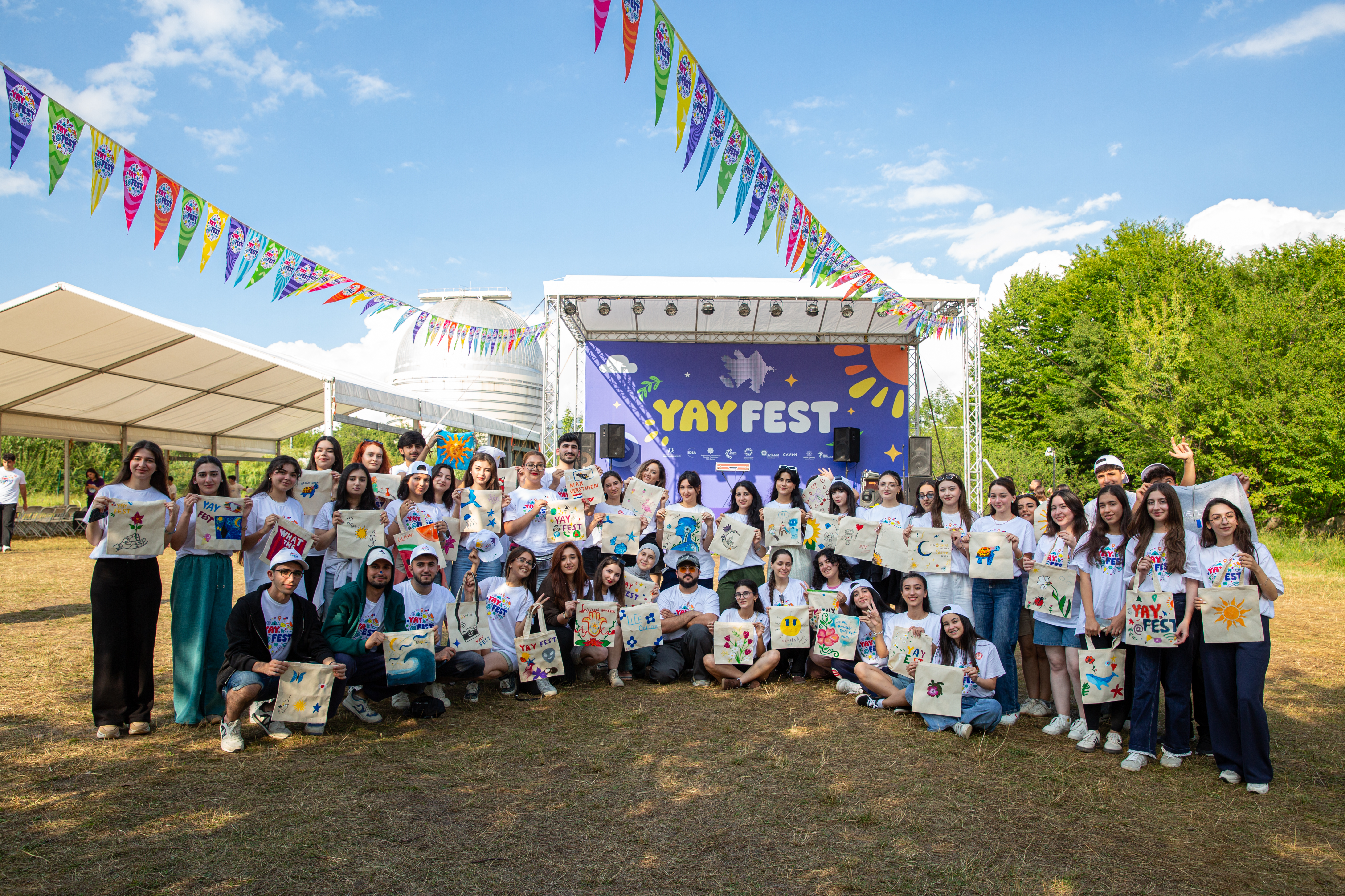Yay Fest-də media və rəqəmsal savadlılığa həsr olunan düşərgə keçirildi (FOTO)
