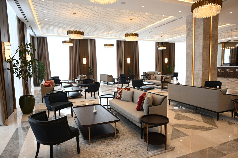 Yeni hoteldə 45 nəfərə iş veriləcək (FOTO)