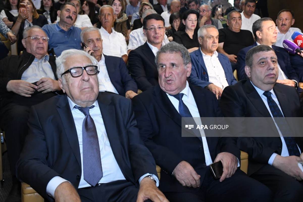 Nəriman Həsənzadə ilə vida mərasimi keçirildi (YENİLƏNİB)