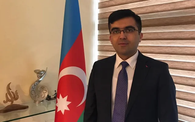 Gəncədə dalaşanları ayırarkən öldürülən şəxs tanınmış vəkilin qardaşı imiş (FOTO)
