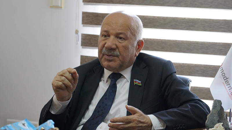Deputatın qardaşı vəfat etdi