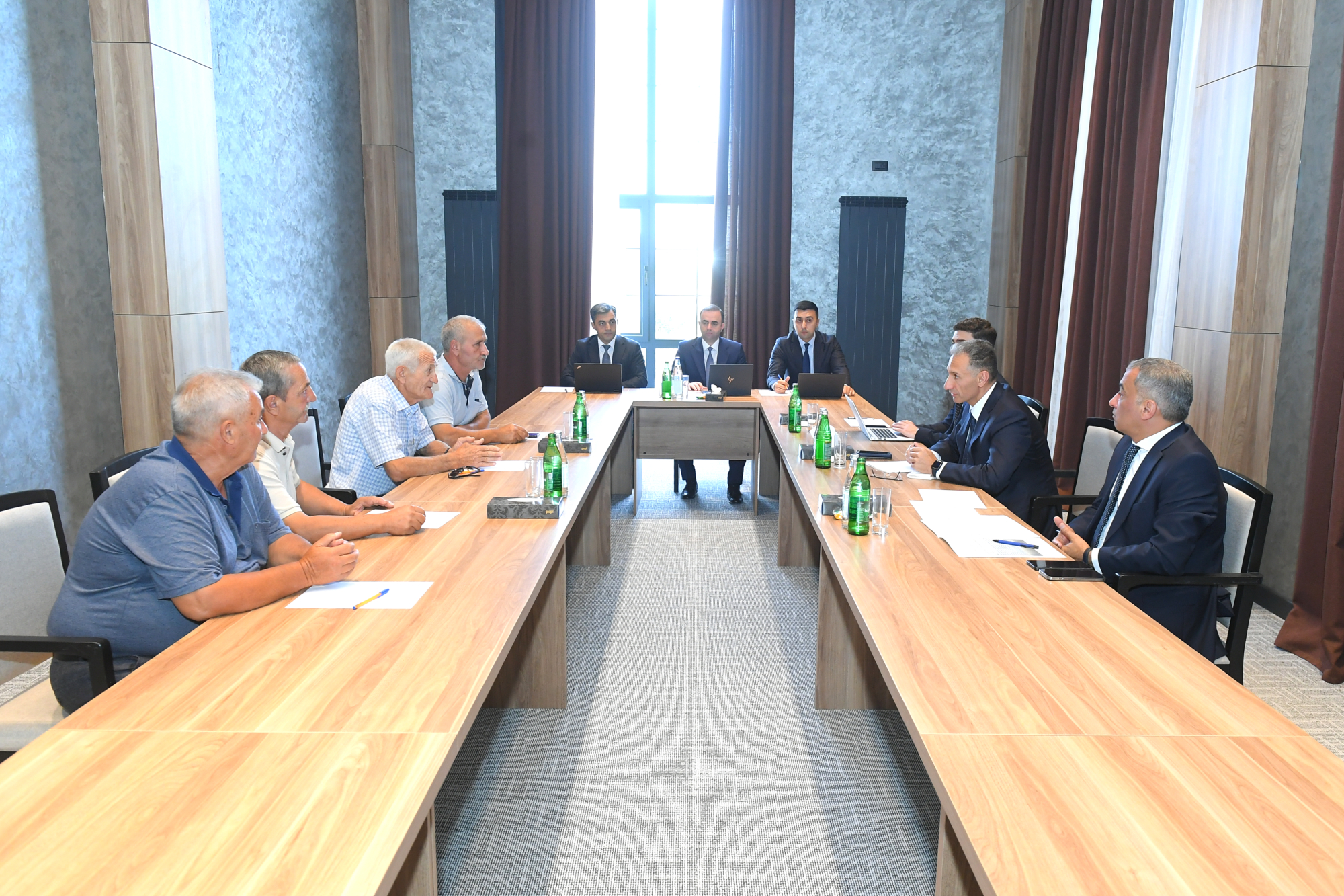 Rəşad Nəbiyev Zəngilanda vətəndaşları qəbul etdi (FOTO)