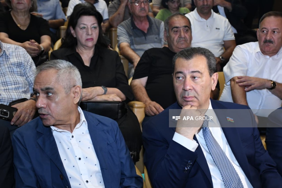 Nəriman Həsənzadə ilə vida mərasimi keçirildi (YENİLƏNİB)