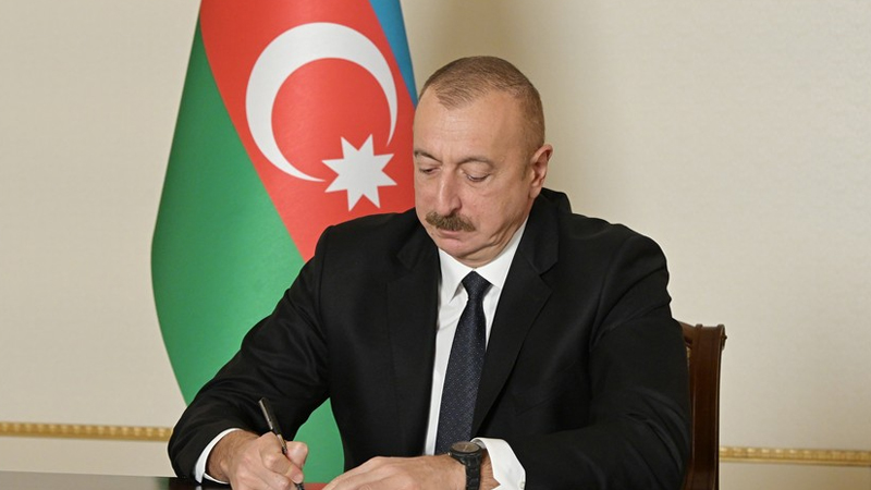 İlham Əliyev iki səfiri geri çağırdı, iki təyinat etdi