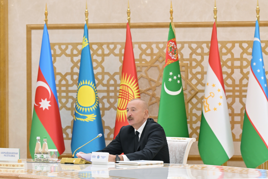 Azərbaycan və Mərkəzi Asiya Dövlət başçılarının 8-ci Məşvərət görüşü keçirildi (YENİLƏNİB) Azərbaycan və Mərkəzi Asiya Dövlət başçılarının 8-ci Məşvərət görüşü keçirildi (YENİLƏNİB)