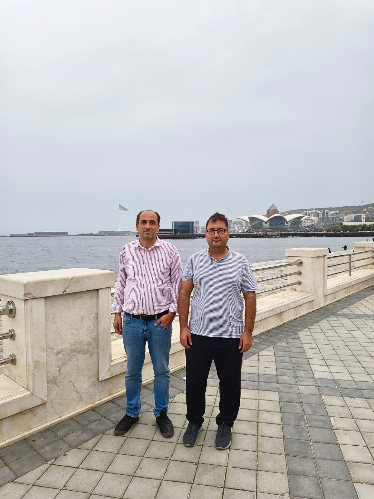 Əsirlikdə doğan ümid: Nargin məktəbinin sirri (FOTO)