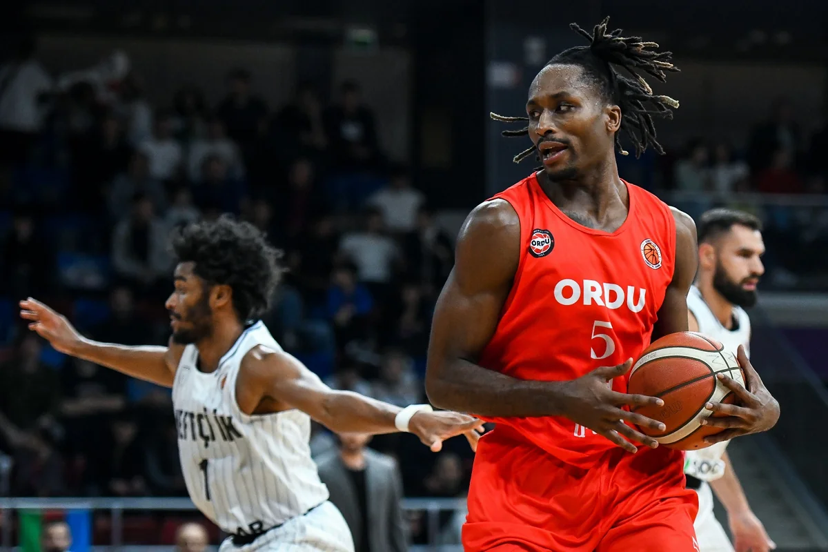 Azərbaycan Basketbol Liqası: "Neftçi" "Ordu"nu məğlub edib (FOTO)