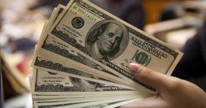 Dollar xeyli ucuzlaşdı - Rəsmi məzənnə