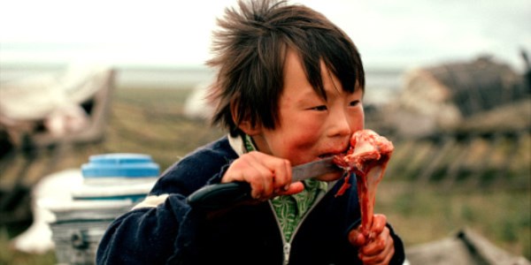 30 dərəcə soyuqda yaşayan, qan içib, çiy ət yeyən xalq (FOTOLAR)