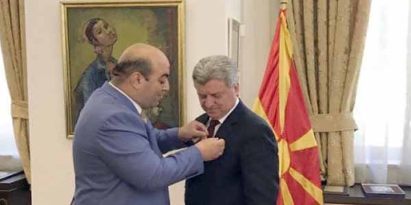 Makedoniya Respublikasının Prezidentinə “Azərbaycanın dostu” qızıl ordeni təqdim edildi (FOTO)