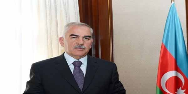 Vasif Talıbov naziri işdən çıxartdı