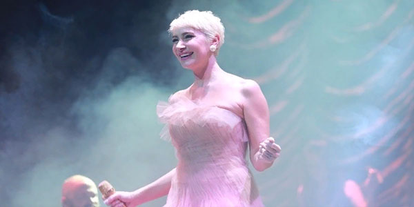 Sılanın Bakı konsertindən FOTOLAR