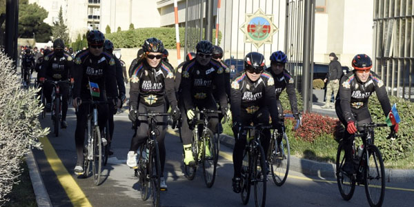 Mədət Quliyev veloyürüşdə (FOTOLAR)