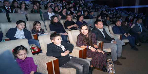 Leyla Əliyeva “Zima” festivalını izlədi  (FOTOLAR)
