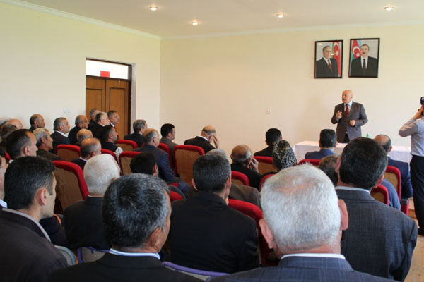 Masallı rayon icra hakimiyyəti başçısı səyyar-görüş qəbul keçirib (FOTO)