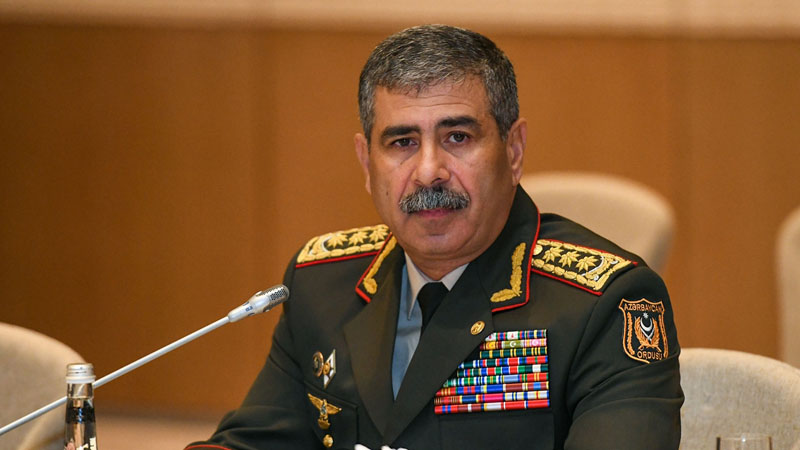 Zakir Həsənov ordudakı rəhbər şəxsləri topladı (FOTO)