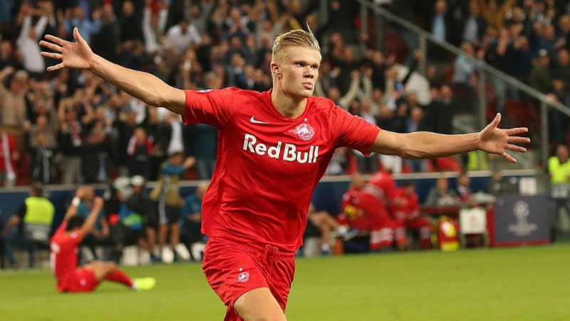 Bu futbolçunu 20 klub transfer etmək istəyir