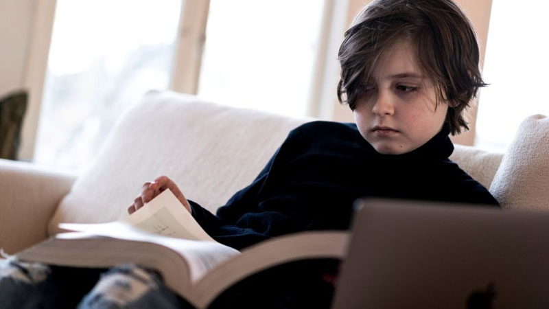 9 yaşında dünyanın ən gənc universitet məzunu olacaq (FOTOLAR)