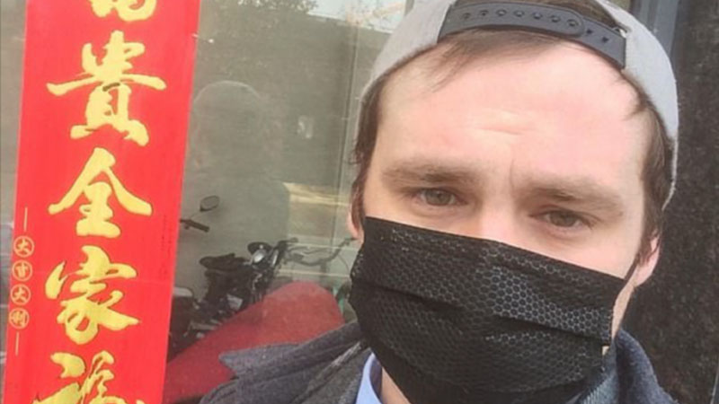 “Gözlərim alışır, boğazım yanırdı...” - Bir ingilisin koronavirus tarixçəsi (FOTO)