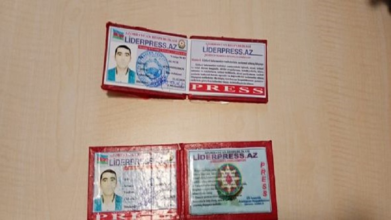 Saxta jurnalist vəsiqəsi hazırlayan şəxs tutuldu (FOTO)