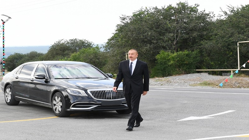 Prezident Şəkidə səfərdədir (FOTOLAR)