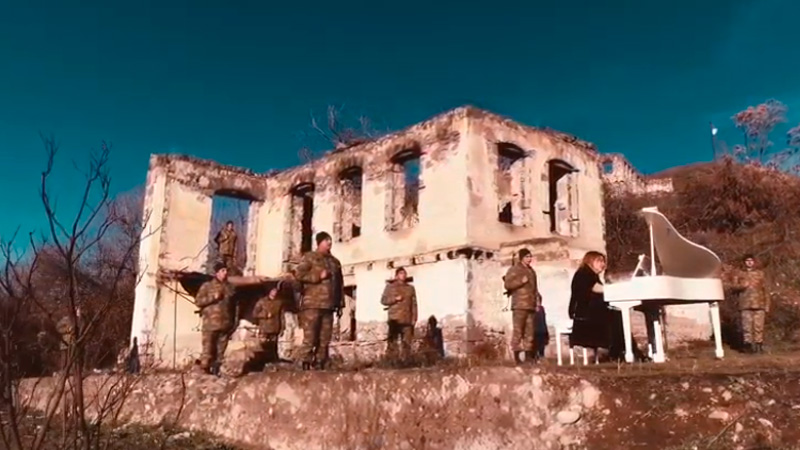 ARB və Aygün Səmədzadədən 