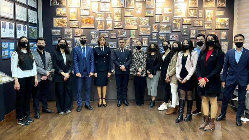 Davamçı gənclər Baş Prokurorluğun yeni inzibati bina kompleksi ilə tanış olub