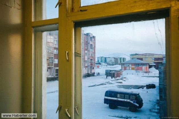 Dünyanın ən soyuq yerində 40 ildir poçtalyon işləyən şəxs (FOTO)