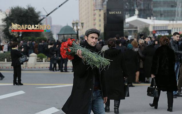 24 il sonra... - Fotosessiya