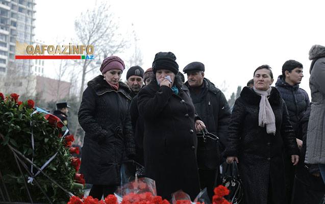 24 il sonra... - Fotosessiya