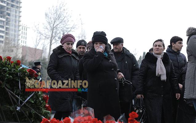 24 il sonra... - Fotosessiya