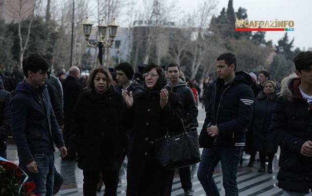 24 il sonra... - Fotosessiya