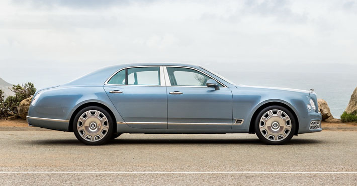 Bentley yenilənmiş Mulsanne təqdim etdi