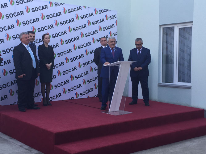 İlham Əliyev Gürcüstana hədiyyə göndərdi