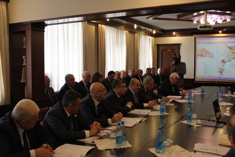 Bakıda tikinti qaydaları ciddi pozulur - Toplantı
