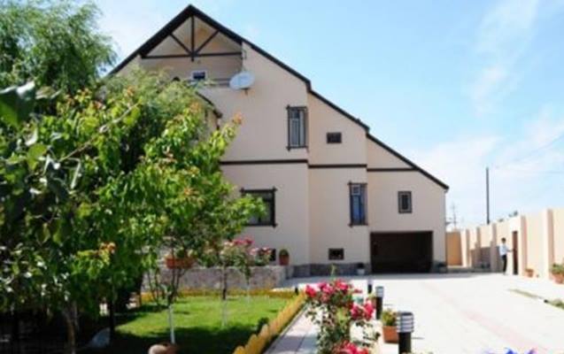 Xoşqədəm Ədalətin pulunu vermir - Villa qalmaqalı