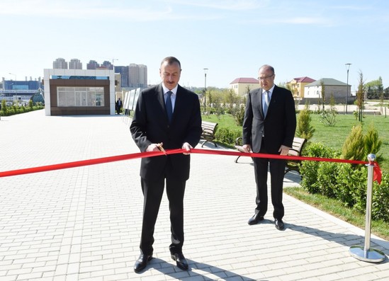 Prezident yeni metro stansiyalarda - FOTOLAR