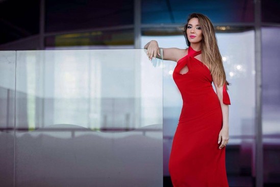 Yeni ana olan Səbinədən rəngarəng FOTOSESSİYA