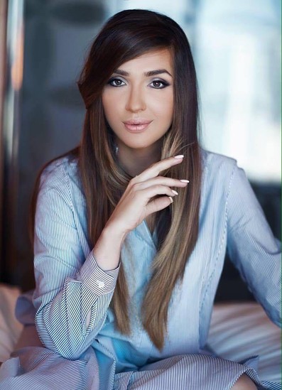 Yeni ana olan Səbinədən rəngarəng FOTOSESSİYA