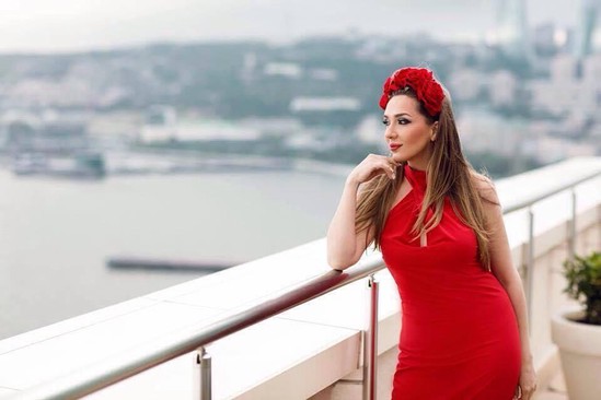 Yeni ana olan Səbinədən rəngarəng FOTOSESSİYA